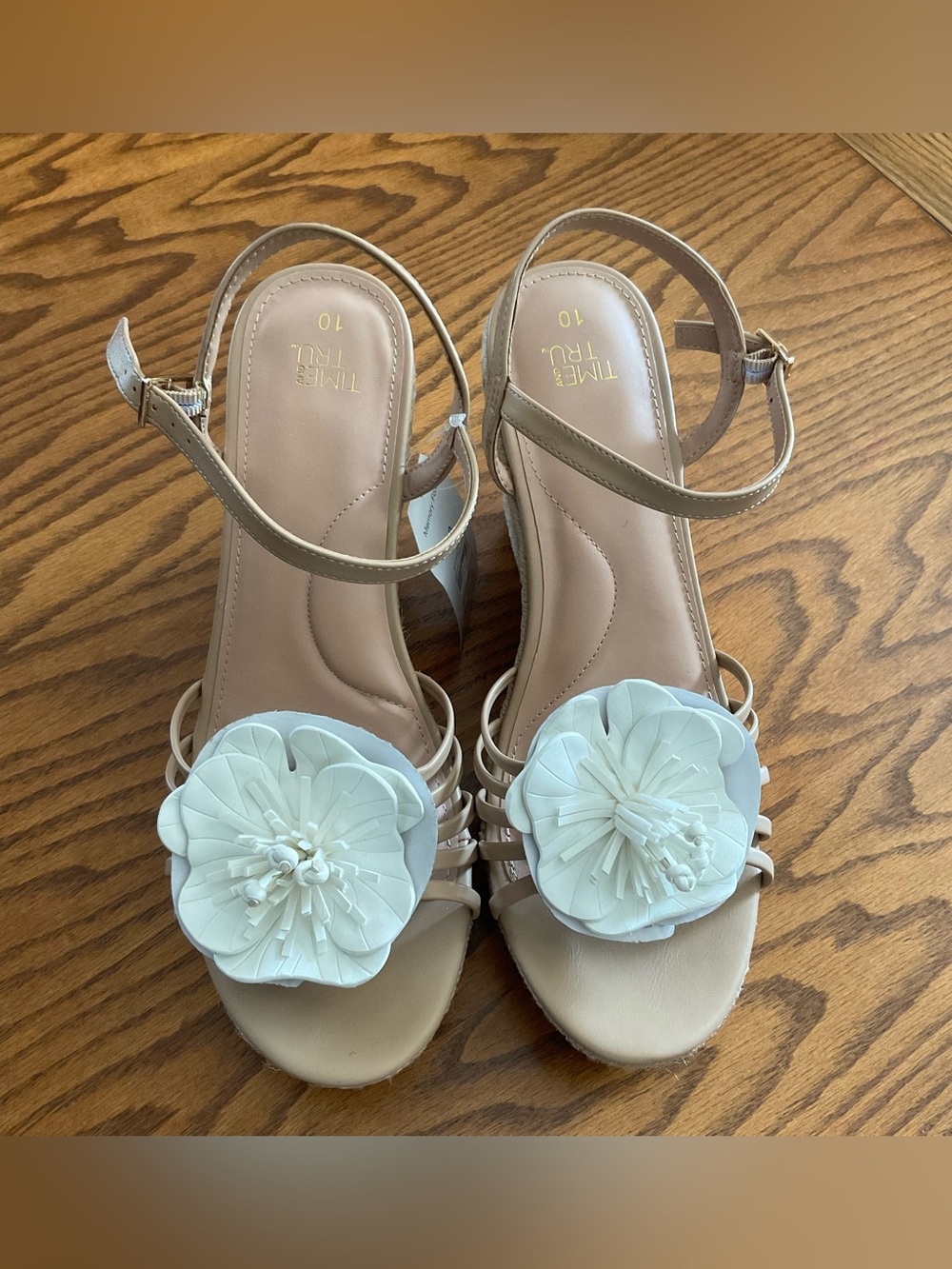 NWT Time & Tru Floral Appliqué Nude Espadrille Wedge Sandals, Sz 10